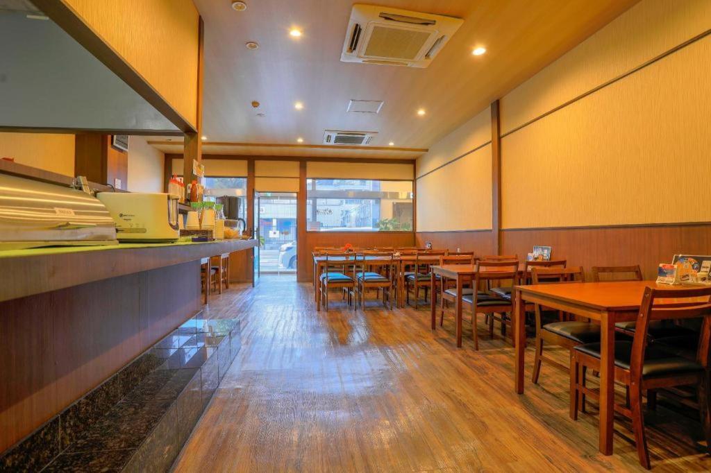 אוסקה Hotel Naniwa Shinsekaimae מראה חיצוני תמונה